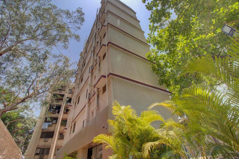 Hotel Galaxy Comforts มุมไบ ภายนอก รูปภาพ